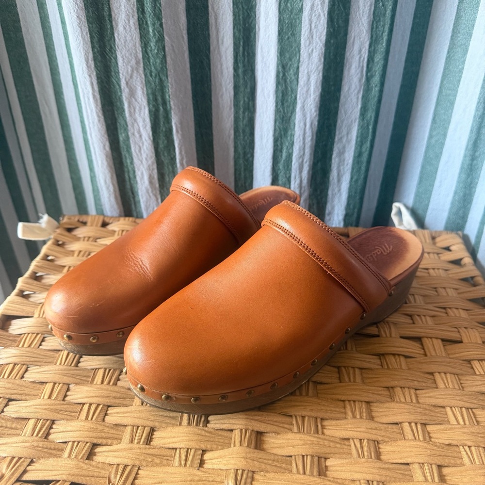 Madewell Cognac Leather Clogs